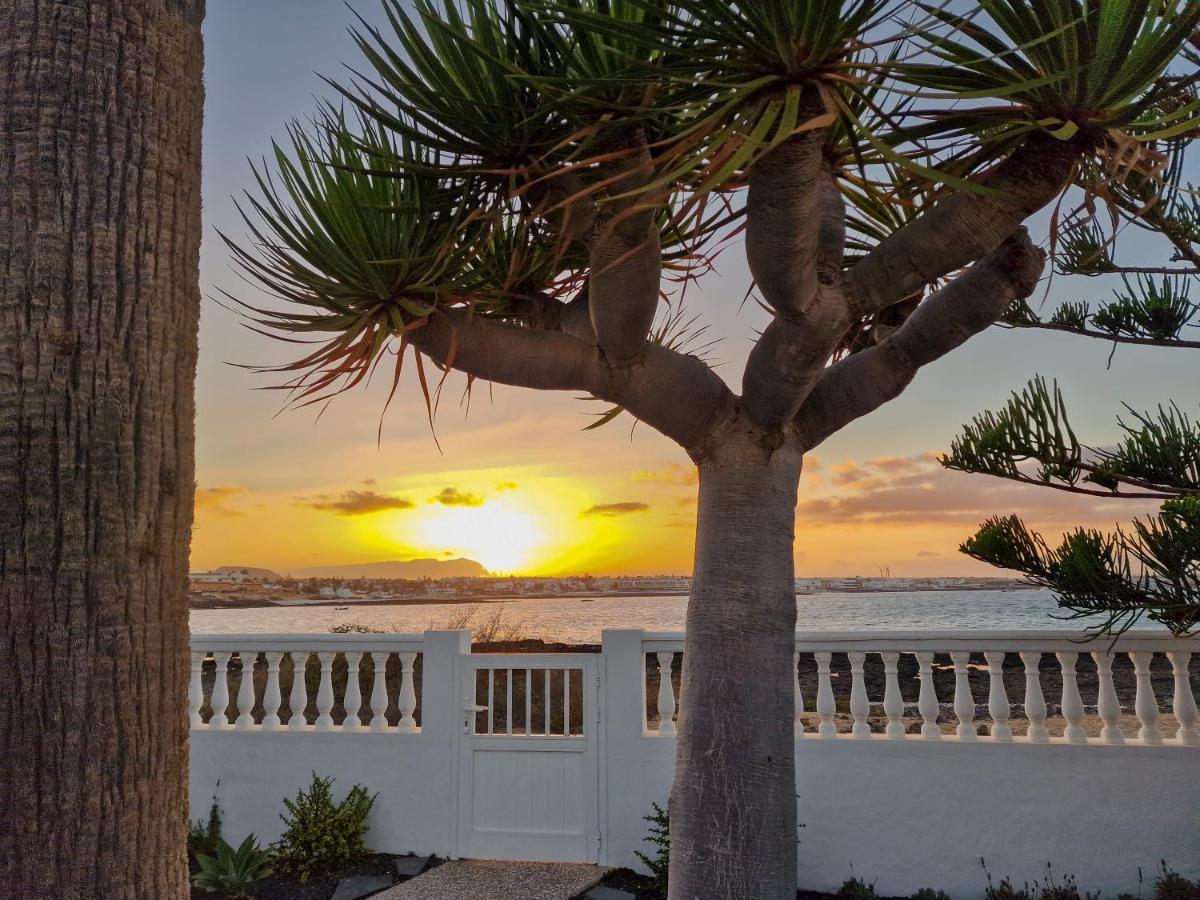 Villa La Maja Beachfront Corralejo Esterno foto